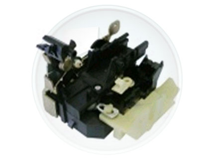 CIERRE SANDERO ->14 MANUAL PTA.DEL.