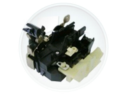 CIERRE SANDERO ->14 MANUAL PTA.DEL.