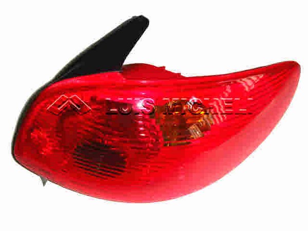 206 DESDE MARZO 04/ GIRO AMBAR-RETROCESO CRISTAL DERECHO