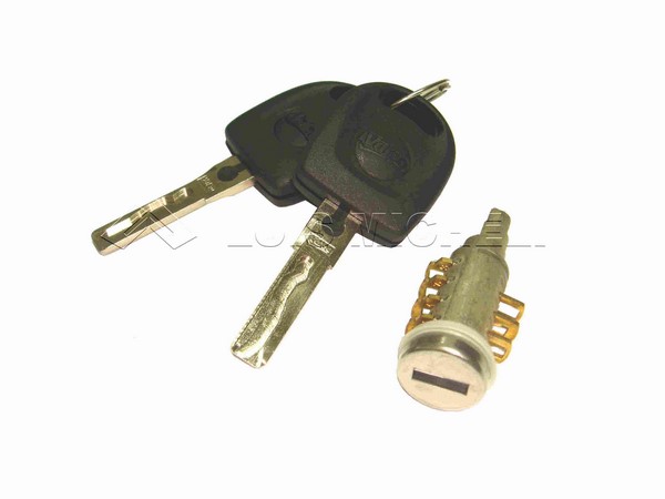 GOL COUNTRY-SAVEIRO 02/ CON 2 LLAVES