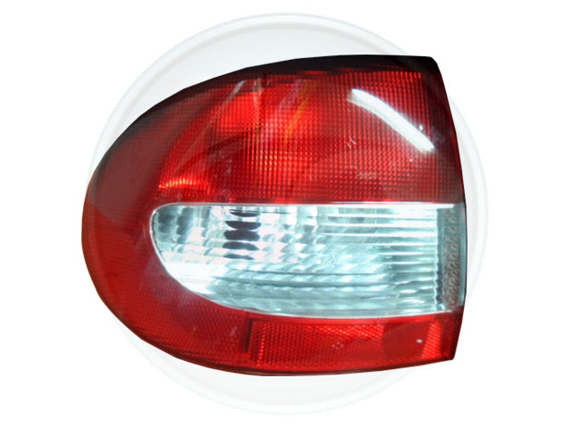 FARO MEGANE 00/04 4P.EXT.TRAS.IZQ.