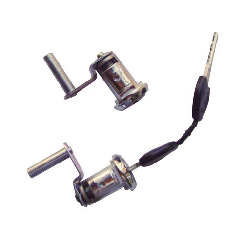 504 89/90 CON 2 CERROJOS DE PUERTAS Y 2 LLAVES