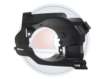 SOPORTE F/AUX.LOGAN 10-> DER.