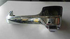 MANIJA EXTERIOR     F 100 74/81 DER.