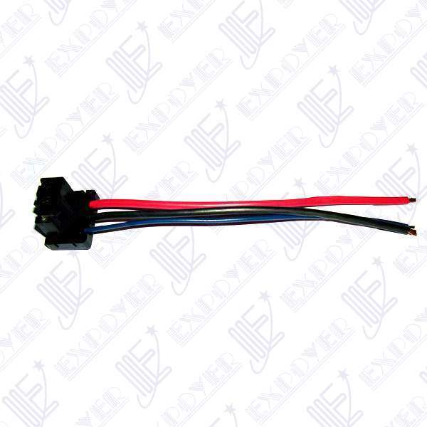 CONECTOR 3 VIAS REG. DE VOLTAJE    FORD