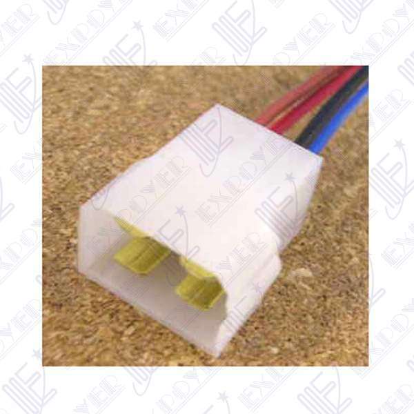CONECTOR 4 VIAS HEMBRA             UNIVERSAL