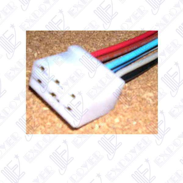 CONECTOR 6 VIAS MACHO              UNIVERSAL