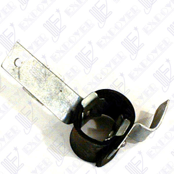 SOPORTE CAÃO ESCAPE TRAS           F-100 66/82