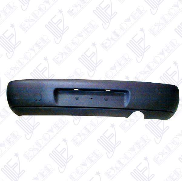 PARAGOLPE TRASERO -GRIS-         FIESTA 96/99   **