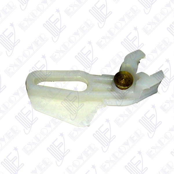 LEVA CERRADURA DERECHA (PLASTICA)  ESC/ORION/FIEST