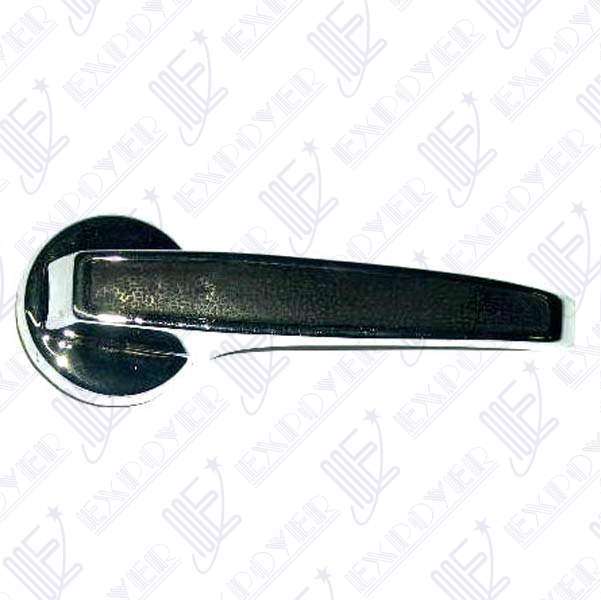 MANIJA INT.PTA DER/IZQ CROMADA        FALCON 78/86