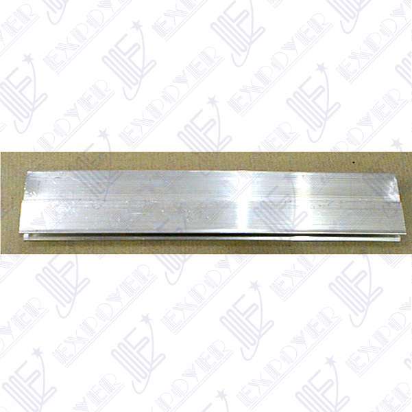 GUIA VIDRIO TRASERA           FIESTA (4Ptas)    **