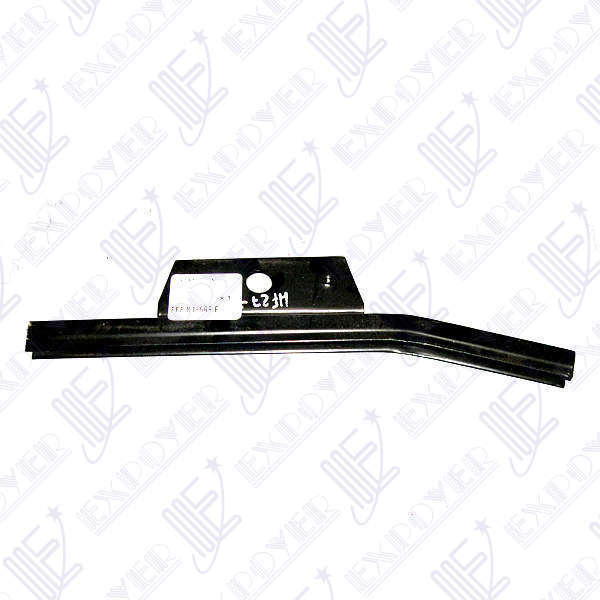 GUIA VIDRIO-TRAS/DER            TAUNUS