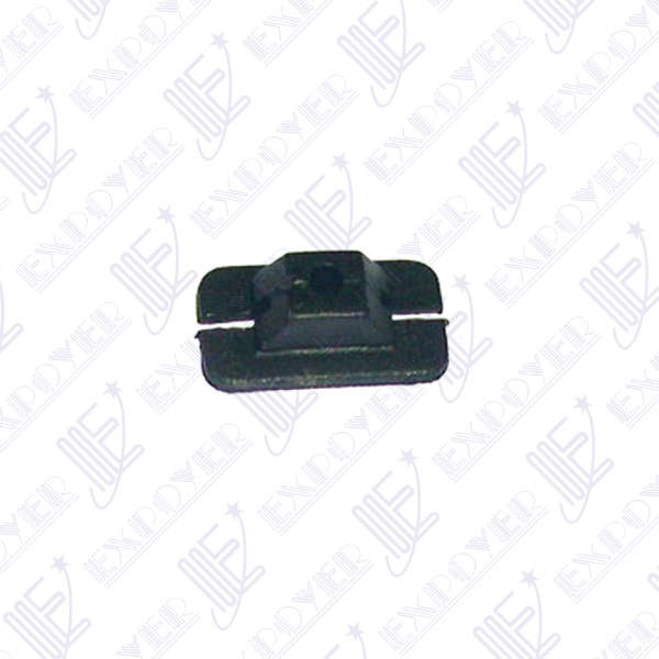 GRAMPA REJILLA FRENTE       (1713) TAUNUS