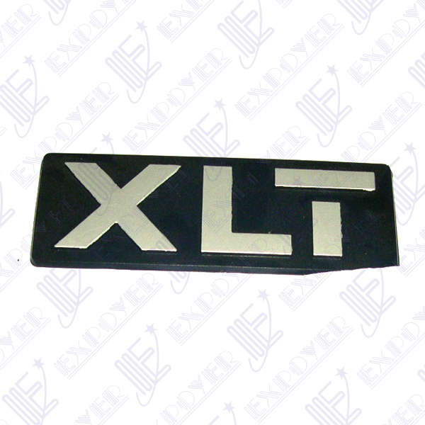 EMBLEMA XLT EN GUARDABARRO       F-100 92/95
