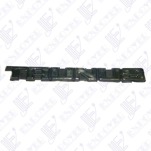 EMBLEMA TAUNUS EN BAUL           TAUNUS 81/