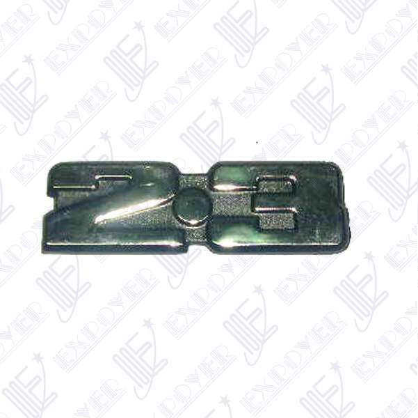 EMBLEMA 2.3 EN BAUL              TAUNUS 81/