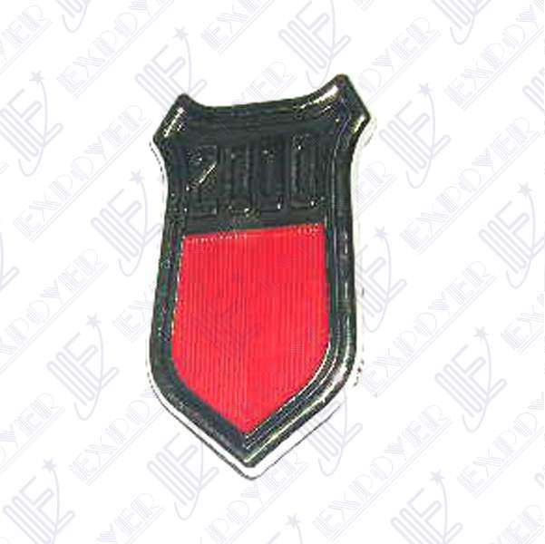 EMBLEMA 2000 EN GUARDABARRO      TAUNUS 74/80