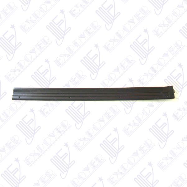 ESTRIBERA PUERTA DERECHA           F-100 81/89