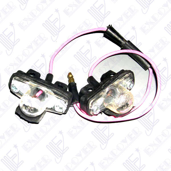 FARO PATENTE (DER+IZQ) C/CABLES    TAUNUS 74/80