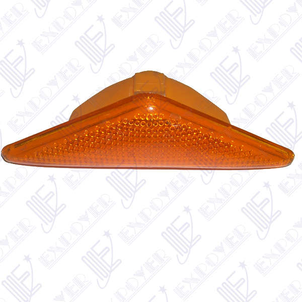 FARO GIRO DER/IZQ LATERAL AMBAR FOCUS           **