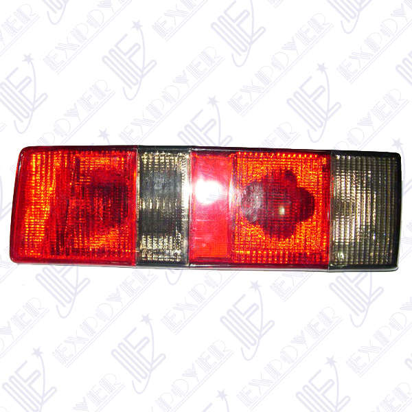 FARO TRAS.DER.            (FUME)      ESCORT 88/93