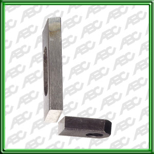 CUCHILLA Para la maquina 1506. Juegos con cuchillas superior e inferior y tornillos de sujescon. Indicada para cortes de chapa de acero. Unidad de embalaje: 1