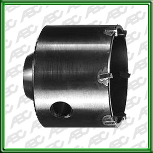 CORONA DENTADA Para todos los taladros y martillos SDS-Plus hasta 4 Kg. ? 68 mm. Longitud: util 60 mm. total: 80 mm. OBS: No corta hierro. Las coronas dentadas poseen pastillas de metal duro. permitiendo una rapida perforacion y una larga vida util.  Los