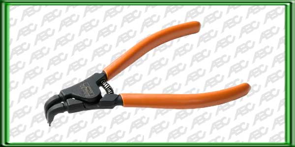 PINZA PARA ANILLOS DE RETENCION EXTERIOR MORDAZA CURVA 90?. De acero cromo vanadio. Mango recubierto de PVC. PUNTA rectificadas de precision. Resorte de apertura.