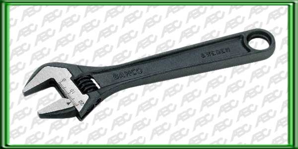LLAVE AJUSTABLE SERIE 80 FOSFATIZADA. LARGO: 255 MM O 10 // APERTURA: 30 MM.( = 9072)