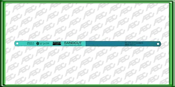 HOJA DE SIERRA DE ACERO RAPIDO. LARGO: 300 mm // ANCHO: 13 mm // ESPESOR: 0.65 mm // DIENTES POR PULGADA: 18 // EMPAQUE: 100