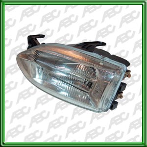 OPTICA LINEA AUTO FIAT PALIO 97 / SIENA 97 DERECHO - Faro asimetrico halogeno con luz de posicion - Mando manual. Para lamparas H4. Caja x 4 unid.