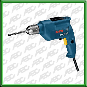 TALADRO SIN PERCUSION MANDRIL 10 MM / 550 W / 0-2500 RPM / REVERSA: SI / CAPACIDAD EN ACERO: 10MM EN MADERA: 2 5 MM EN ALUMINIO 13 MM / PAR DE GIRO: 5 NM / PESO: 1.6 KG / MODELO: GBM 10 RE