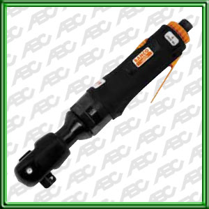 CARRACA NEUMATICA DE 1/2. ENCASTRE 1/2.  RANGO DE TORQUE 0-67 NM. VELOCIDAD : 150 REVOLUCIONES POR MINUTO. PRESION DE SONIDO : 80 DECIBELES.   NIVEL DE VIBRACION : 2.6 M/SEC2.  CONSUMO DE AIRE : 120 L/MN. ENTRADA DE AIRE 1/4.DIAMETRO DE MANGUERA 10 MM.  P