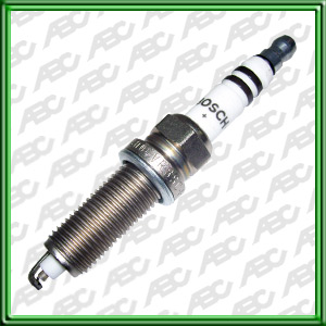 BUJIAS SUPER PLUS REEMPLAZA A VR8SEW RENAULT CLIO FASE II 1.2i 16V 03/00 -> / KANGOO 1.2i 16V 01/02 -> / TWINGO 1.0i 16V 03/01 -> 05/07 / TWINGO 1.2i 16V 09/00 -> 05/07 // CITROÃN C3 1.4i 16V 10/03 -> / C4 1.4i 11/04 -> // PEUGEOT 206 1.4i 16V  10/03 ->