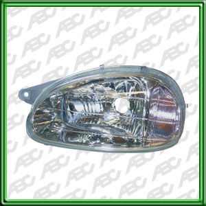 OPTICA LINEA AUTO GENERAL MOTORS CORSA 00 -> IZQUIERDO - FARO ASIMETRICO CON LUZ DE GIRO. MANDO MANUAL.. CARCAZA NEGRA.  PARA LAMPARA H4. CAJA X 4 UNID.